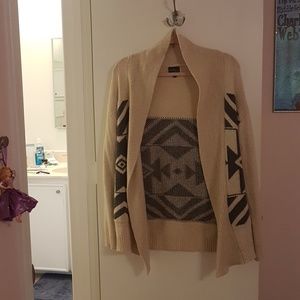 Cream tribal knit open sweater